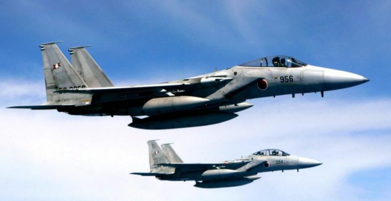 Pequim defende como legítima aproximação de caça chinês a avião militar japonês