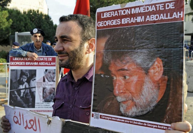 Militante pró-palestiniano Georges Abdallah libertado de prisão francesa após 40 anos