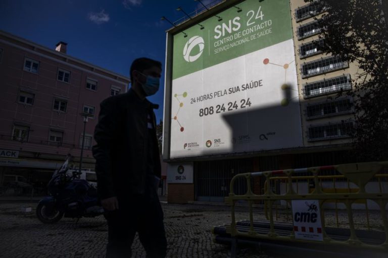 Governo quer que autodeclaração de doença fraudulenta possa dar direito a despedimento