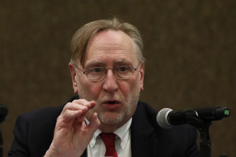 Eurodeputado alemão considera que acordo UE-EUA “cria assimetrias”