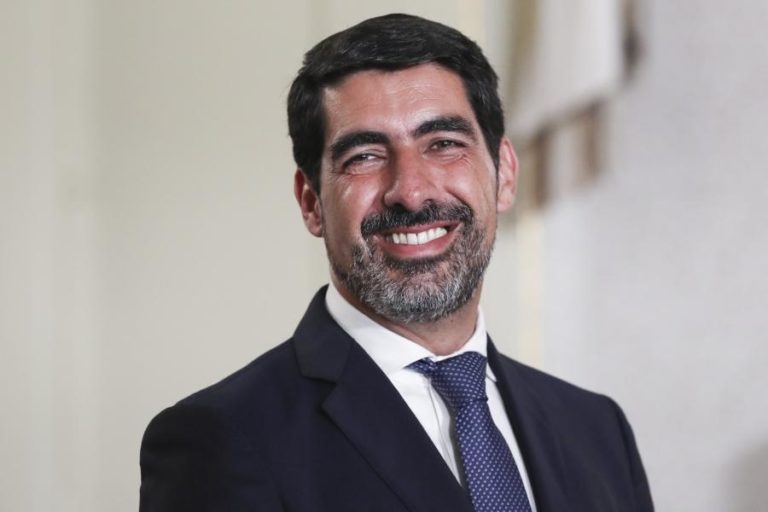 Relação nega recurso do MP e mantém absolvição de ex-autarca Miguel Alves