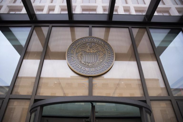 Fed decide hoje taxas de juro que devem ficar inalteradas