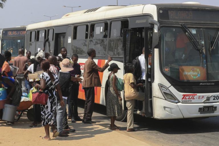 Agência de Transportes Terrestres de Angola diz que houve equilíbrio no reajuste de preços