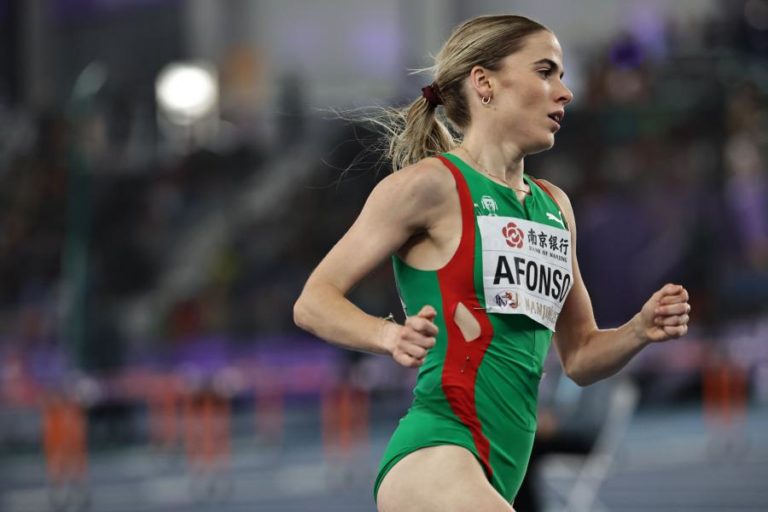 Salomé Afonso vence 800 metros em meeting basco e é a segunda lusa de sempre
