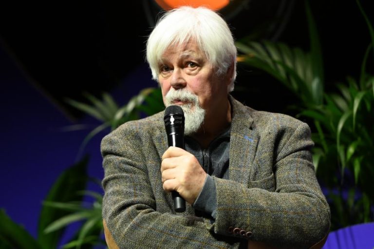 Interpol levanta “alerta vermelho” emitido contra ativista ambiental fundador da Greenpeace