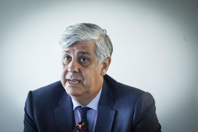 Centeno diz que informou Governo sobre edifício do BdP e considera dúvidas levianas
