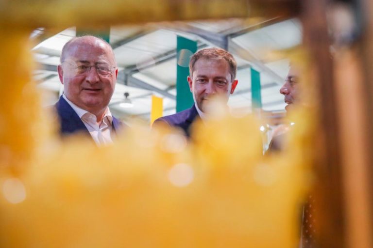 Ministro da Agricultura pede apoio da Comissão Europeia ao plano para o Douro