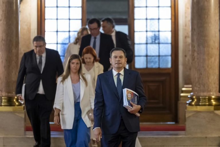 Governo reúne com parceiros sociais em encontro liderado pelo primeiro-ministro