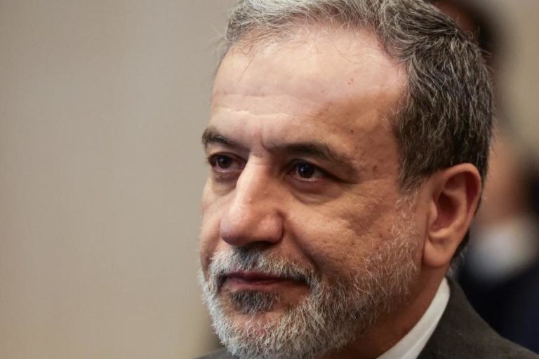 Israel/Irão: Teerão afasta retoma rápida do diálogo com EUA sobre programa nuclear