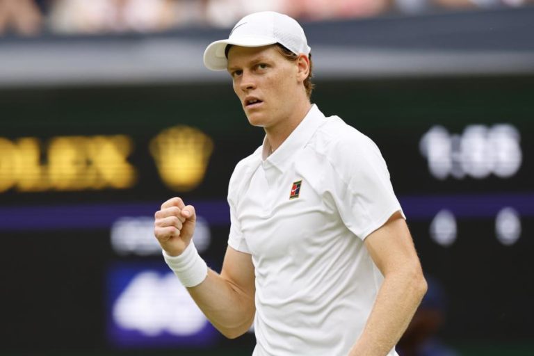 Wimbledon: Sinner e Djokovic na senda dos recordes, campeã em título desilude