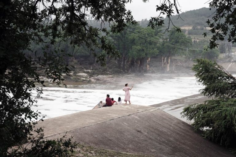 Mortos nas inundações no Texas sobe para 32 dos quais 14 são crianças