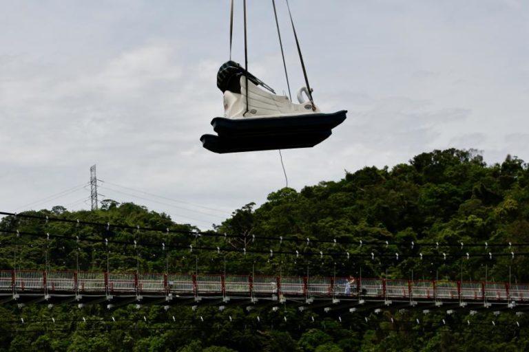 Tufão Danas faz pelo menos dois mortos e mais de 300 feridos em Taiwan