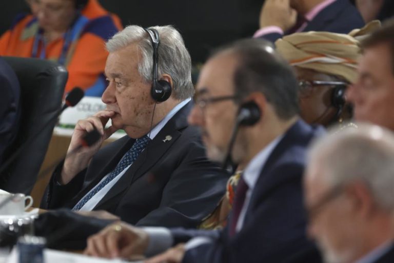 Guterres condena novos ataques dos Huthis no Mar Vermelho