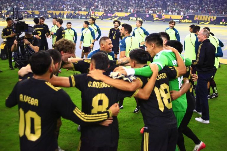 México bate Estados Unidos e conquista Gold Cup da CONCACAF pela 10.ª vez