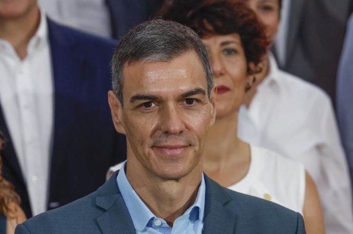 45281104.jpg