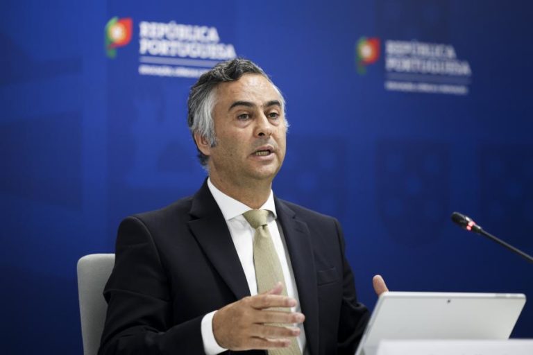 Aprendizagens essenciais vão regular disciplina de Cidadania sem deixar cair temas