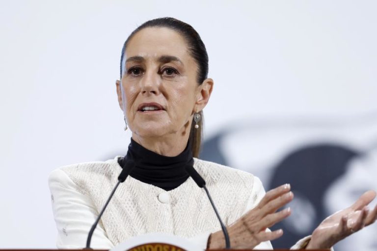 Presidente mexicana confiante em “chegar a um acordo” com EUA sobre tarifas