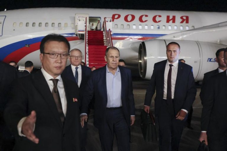 Rússia reconhece apoio da Coreia do Norte na “libertação de Kursk”