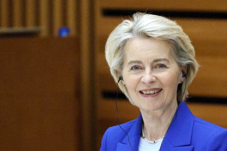Von der Leyen sublinha importância de reforçar laços entre Japão e UE