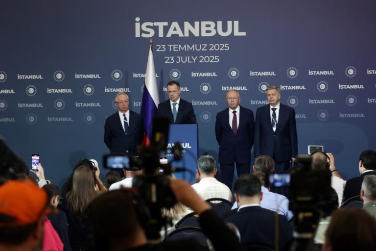 Rússia considera positivas negociações humanitárias com ucranianos