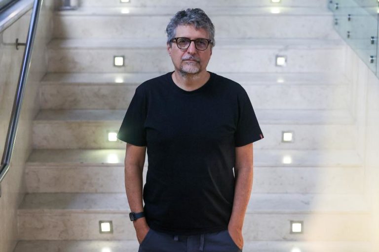 Kléber Mendonça Filho apresenta “O Agente Secreto” em antestreia em Portugal