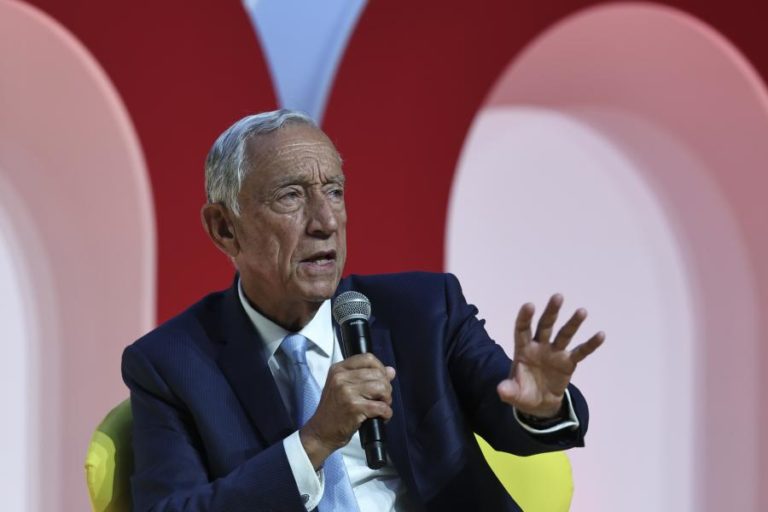 Marcelo pede à UE que se “vire para fora” e tenha “novo empenho” em África