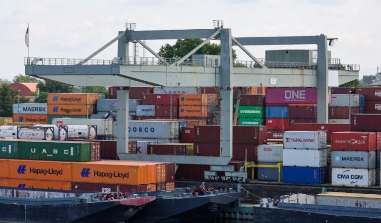 Comissão Europeia admite que acordo com EUA  sobre tarifas “não é perfeito” para ninguém