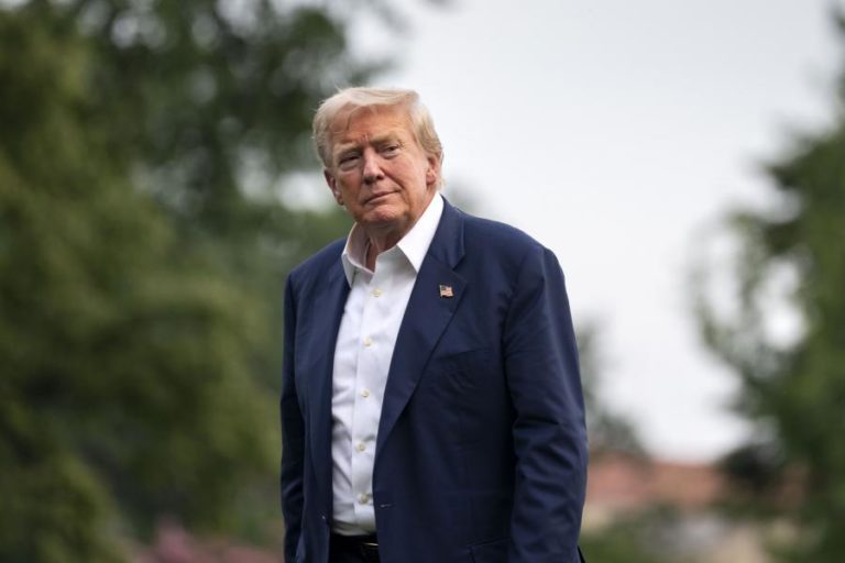 Trump anuncia 25% sobre produtos da Índia a partir de sexta-feira