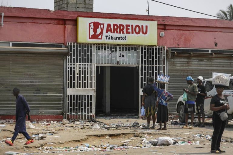 Relatório aponta para 91 lojas vandalizadas em Luanda e Malanje em três dias de tumultos