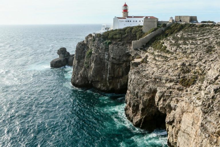 Descoberta fissura em placa tectónica que pode explicar grandes sismos de Lisboa