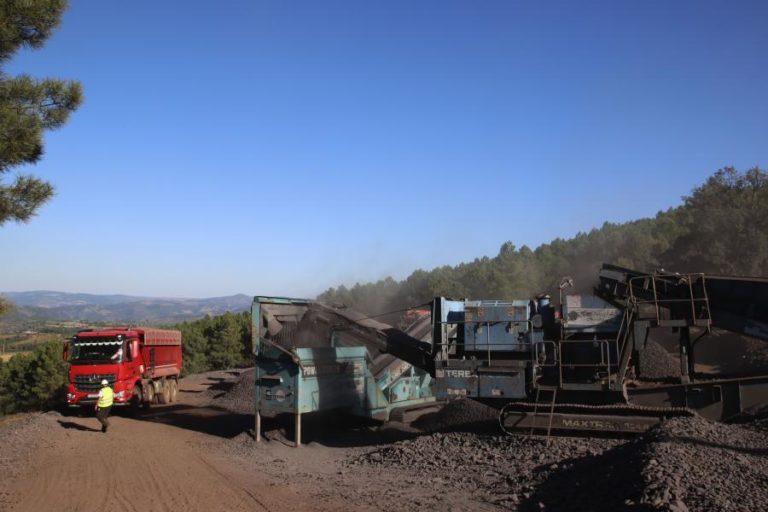 Governo diz que não há interessados na exploração mineira de Torre de Moncorvo
