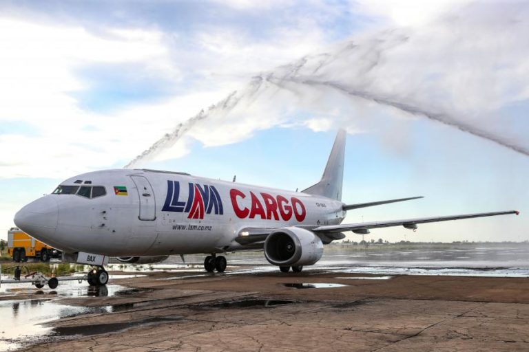 Regulador moçambicano multa estatal aérea LAM por preços excessivos