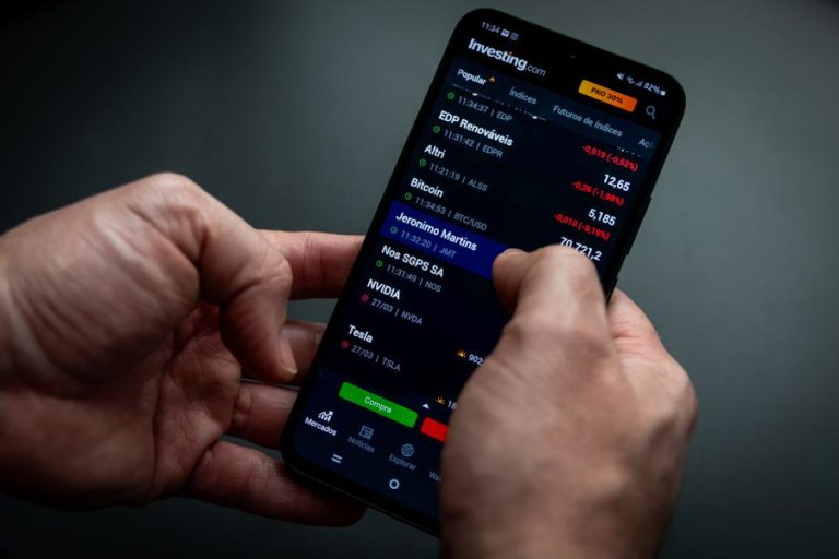 Bolsa de Lisboa abre a subir 0,11%