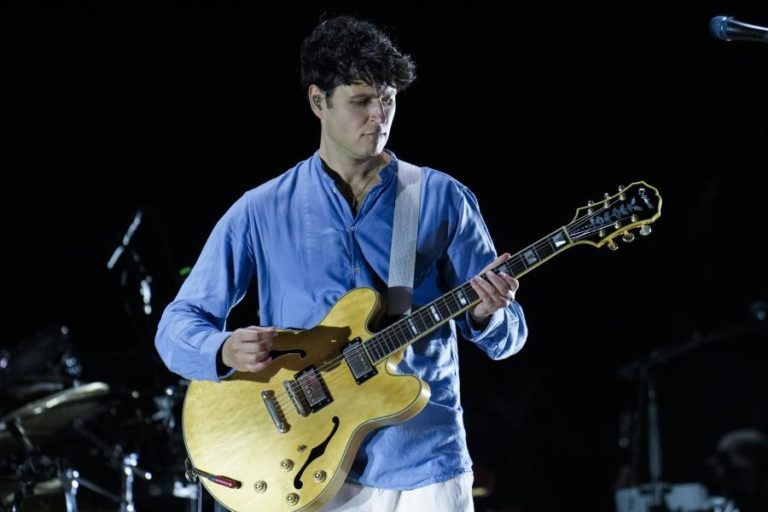 Paredes de Coura com Vampire Weekend, Franz Ferdinand e Lola Young arranca hoje