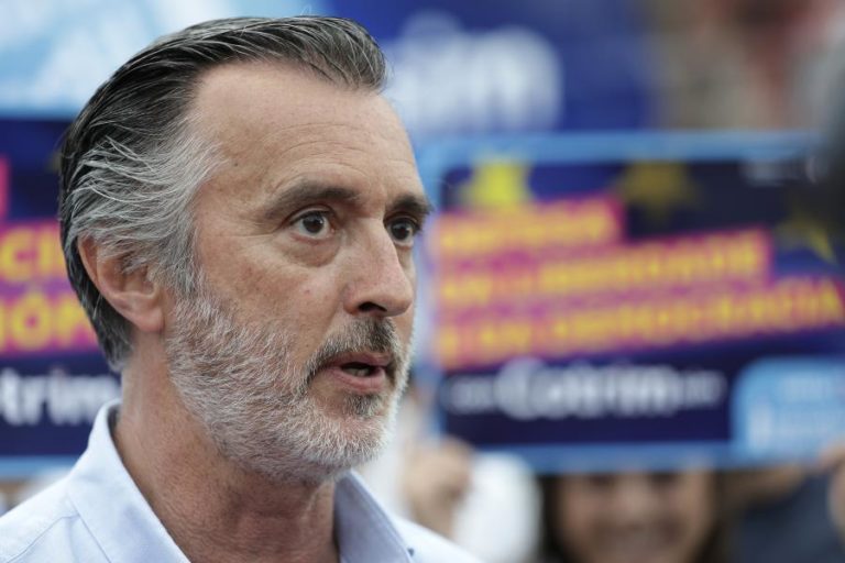 Cotrim de Figueiredo anuncia candidatura a Belém