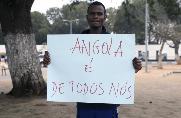 Angolanos protestam em Lisboa e Londres e pedem respeito pelos direitos humanos