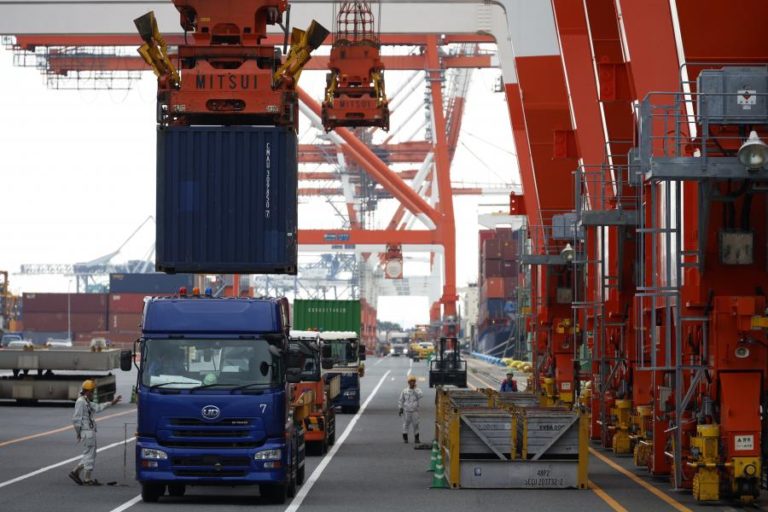 Japão pede implementação rápida de acordo comercial com EUA