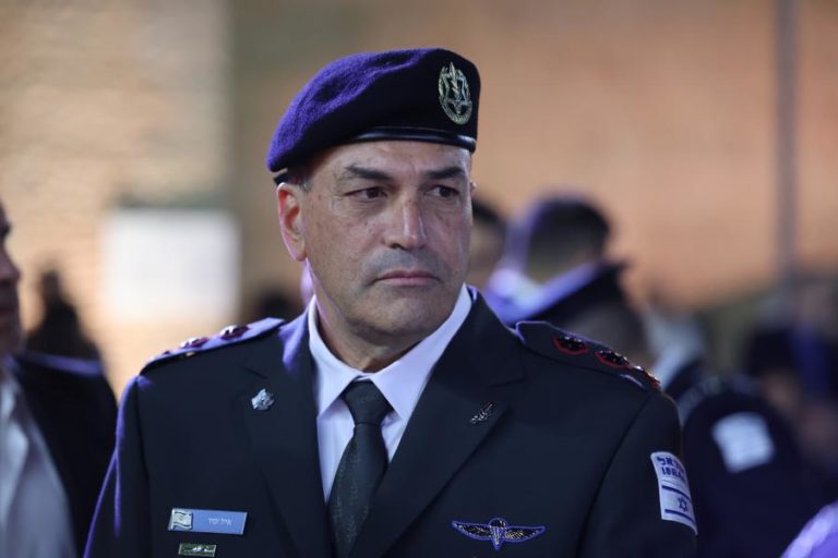 Líder do exército de Israel prepara próxima fase da ofensiva terrestre em Gaza