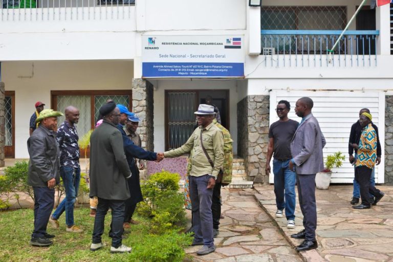 Ex-guerrilheiros da moçambicana Renamo anunciam convocatória para reunião nacional
