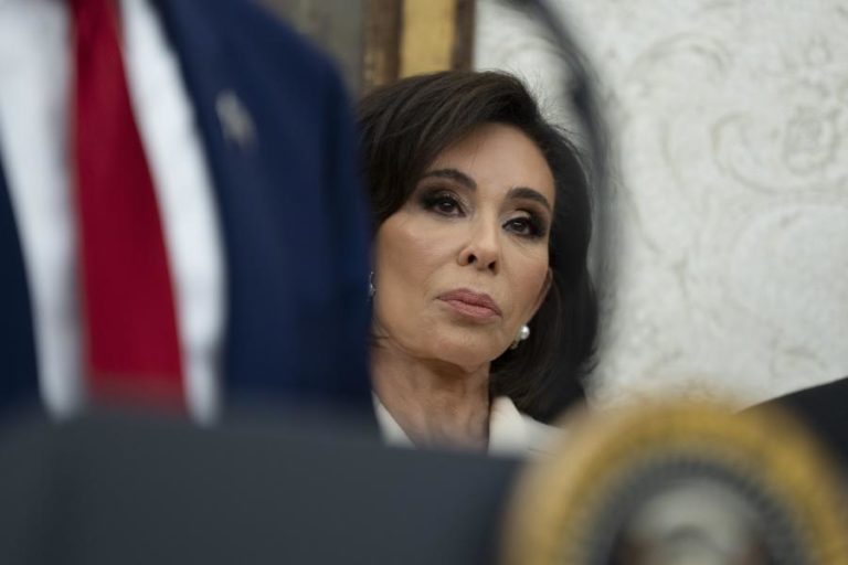 Senado dos EUA confirma ex-apresentadora da Fox News como procuradora de Washington