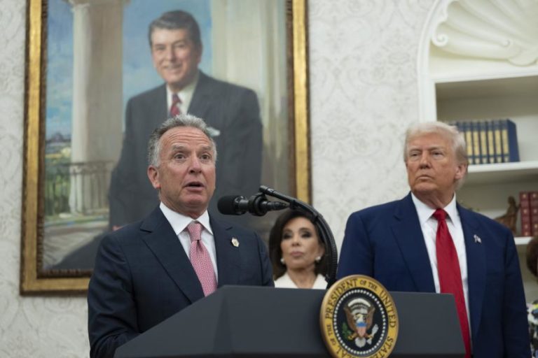 Enviado de Trump manterá reuniões sobre Ucrânia em Moscovo na quarta-feira