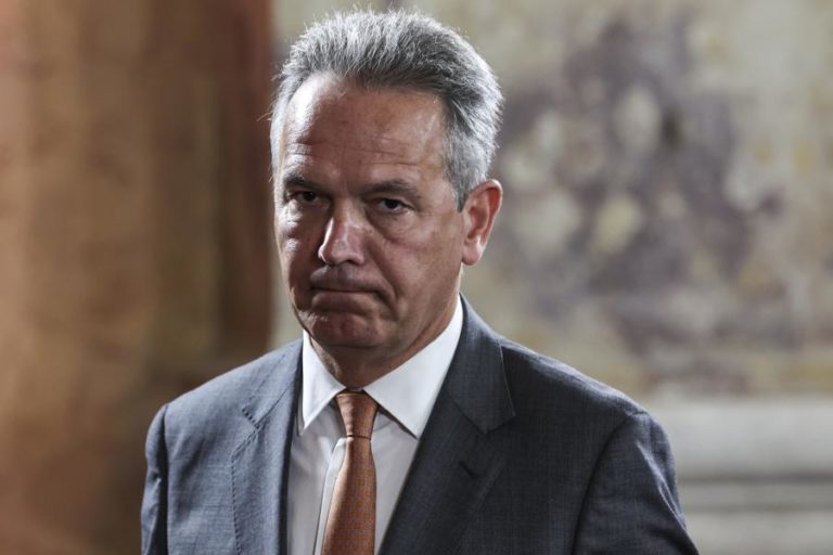 Meios de combate a incêndios são suficientes mas não podem “estar em todo o lado ao mesmo tempo”