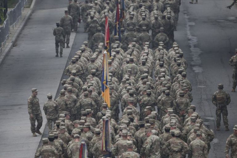 México afirma que não aceitará forças militares dos EUA no seu território