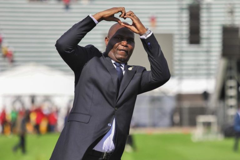 Presidente de Moçambique pede que jovens rejeitem “evangelho do ódio”