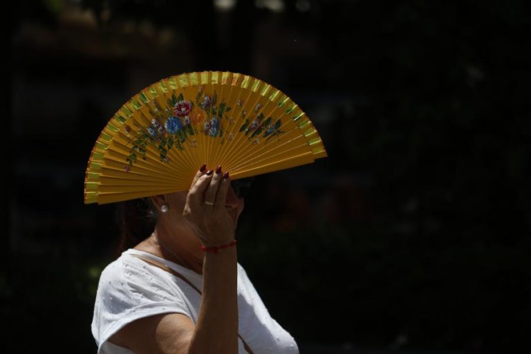 Mais de mil mortes em Espanha atribuídas à onda de calor de julho