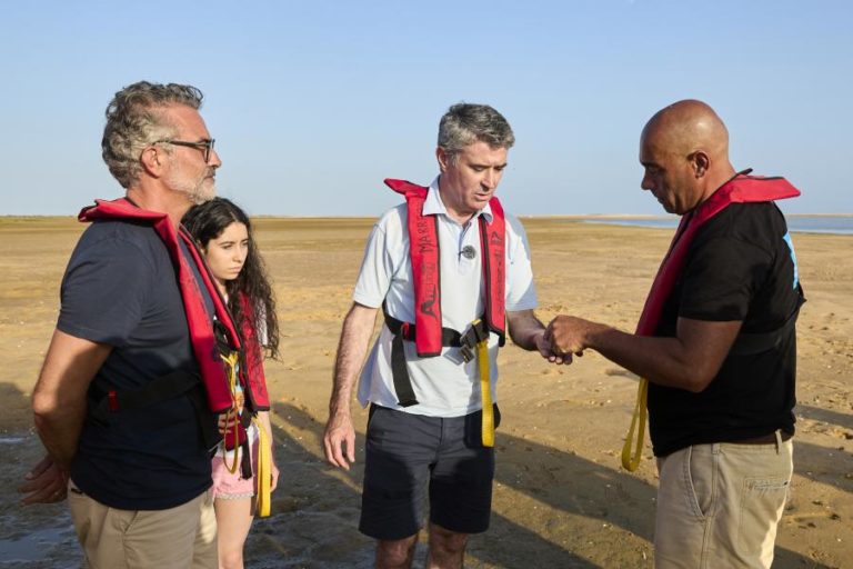 José Luís Carneiro exige cumprimento do plano de desassoreamento da Ria Formosa