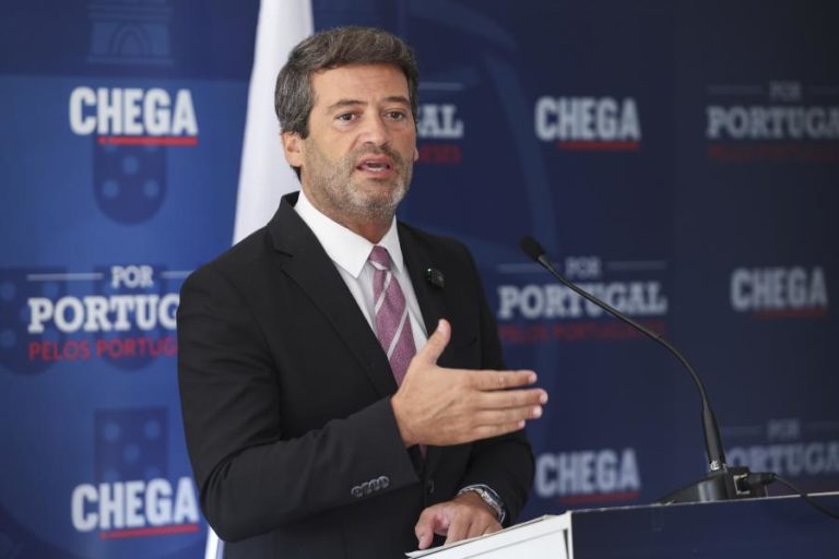 Ventura acusa Presidente da República de imprudência por declarações sobre Trump