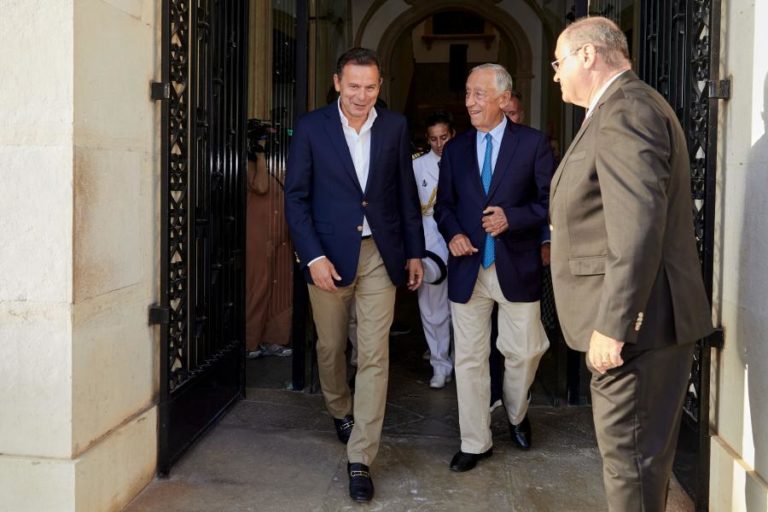 Sexta-feira será dia “muito complicado” no combate aos incêndios