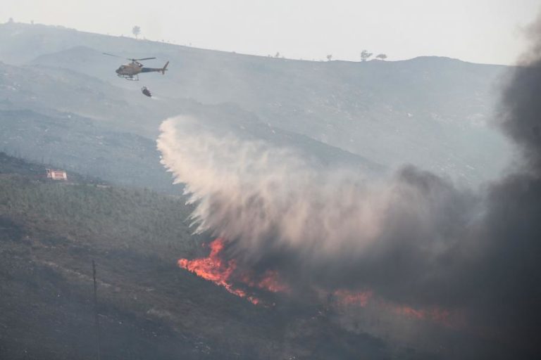 Cerca de 50 concelhos em perigo máximo de incêndio