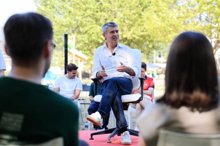 PS apela a Luis Montenegro que “convoque rapidamente” Comissão Nacional de Proteção Civil